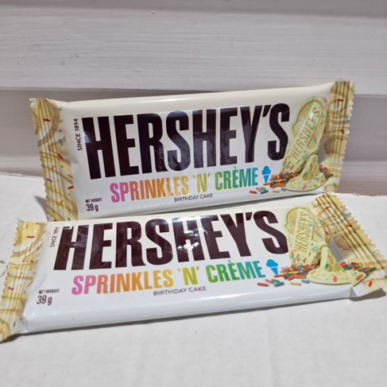 Hersheys Sprinkle n Creme 39g - 2 For £1
